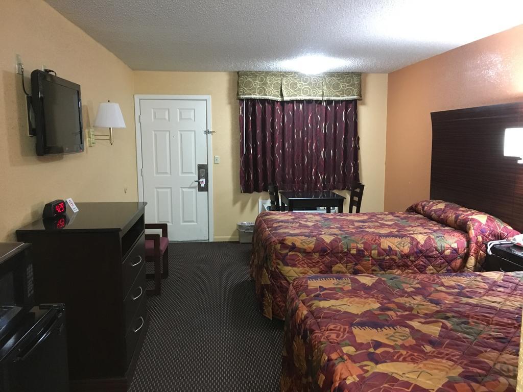 Redwood Inn - White Hall מראה חיצוני תמונה